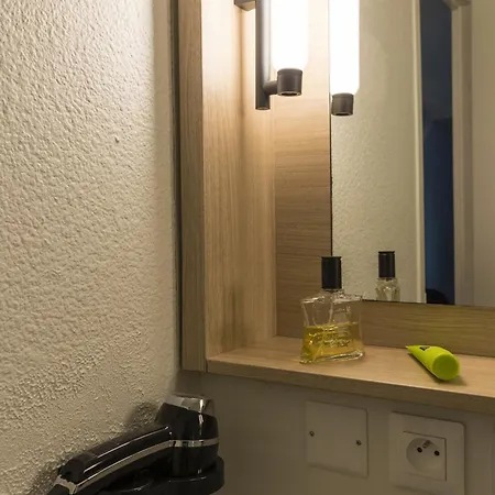 Hotel Campanile Est Le Mans