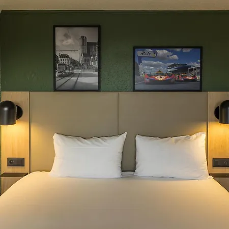 Hotel Campanile Nature - Est