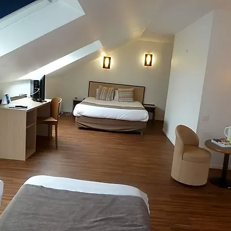 Campanile Nature - Est Hotel