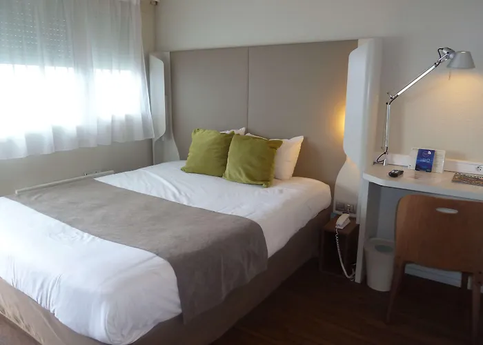 Campanile Nature - Est Hotel Le Mans