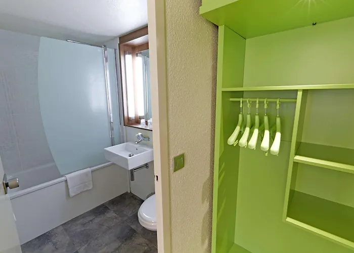 Campanile Nature - Est 3* Le Mans