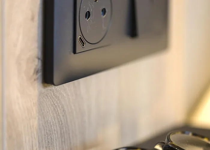 Hotel Campanile Nature - Est 3*