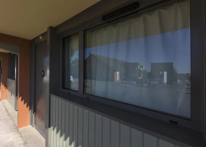 Campanile Nature - Est Hotel Le Mans