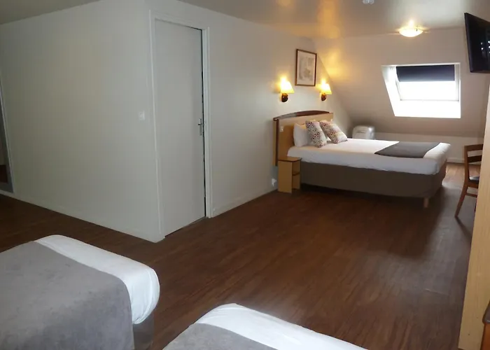 Hotel Campanile Nature - Est Le Mans