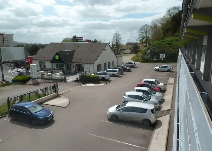 Campanile Nature - Est Hotel 3*