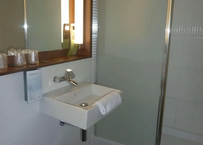 Campanile Nature - Est Hotel