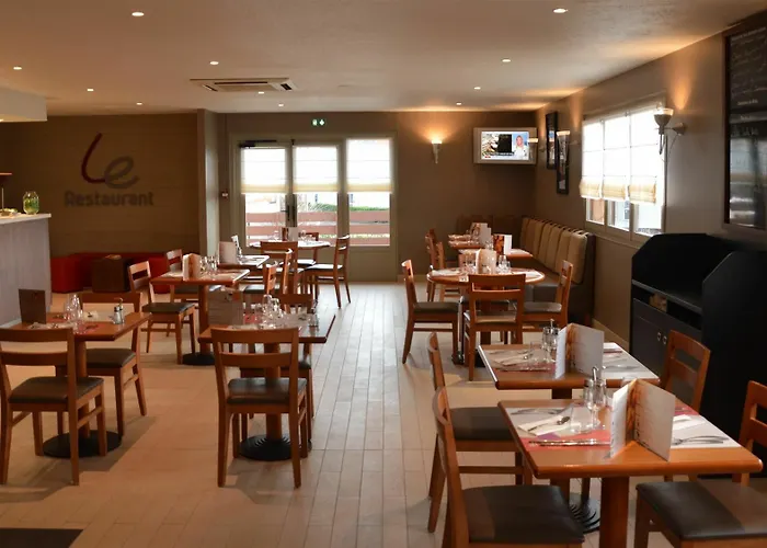 Hotel Campanile Nature - Est Le Mans